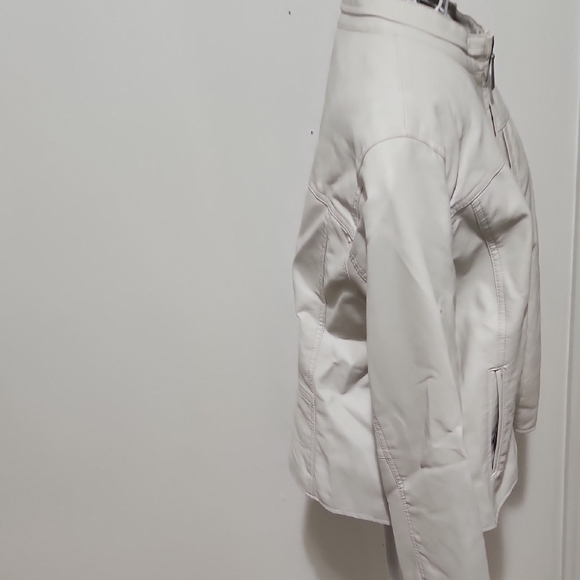 Faux Leather Cream Jacket - Picture 4 of 13